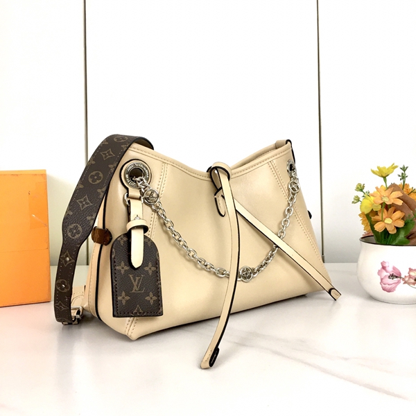 ルイヴィトンバッグ側面デザイン